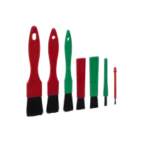 Vikan Mini Brushes Set Zestaw 7 mini pędzelków do czyszczenia wnętrza
