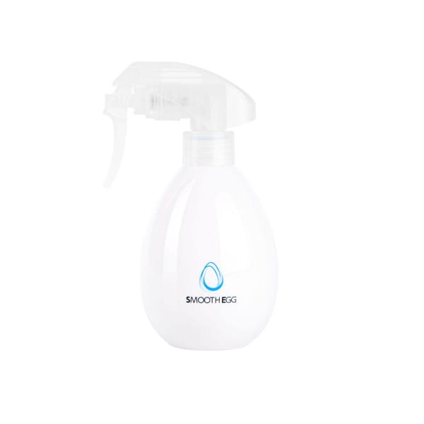 Soft99 SMOOTH EGG Liquid Efektowny i szybki w zastosowaniu produkt podbija ochronę i szklistość