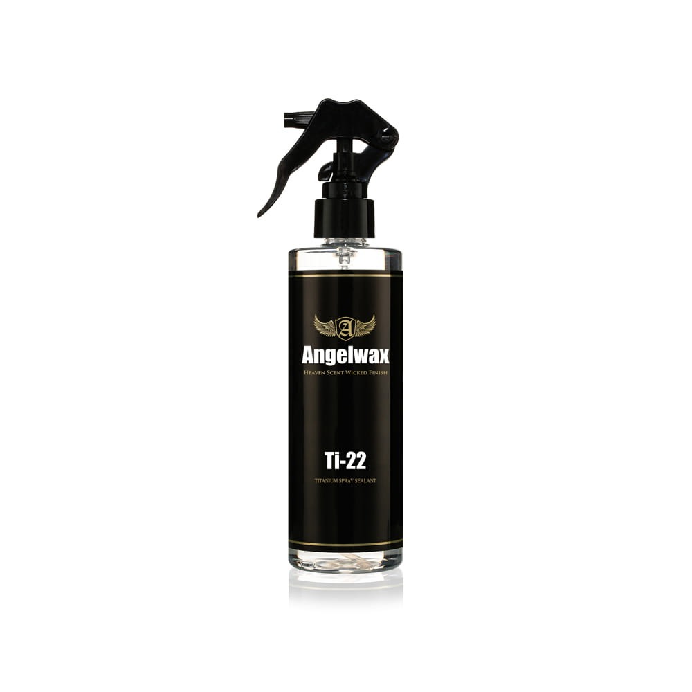 Angelwax Ti-22 Wosk syntetyczny w płynie do lakieru 250ml